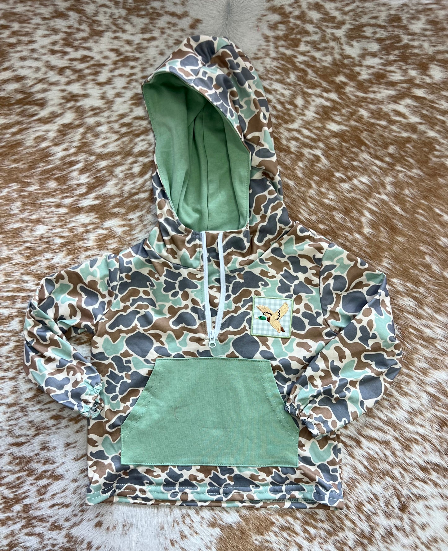 camo duck pullover