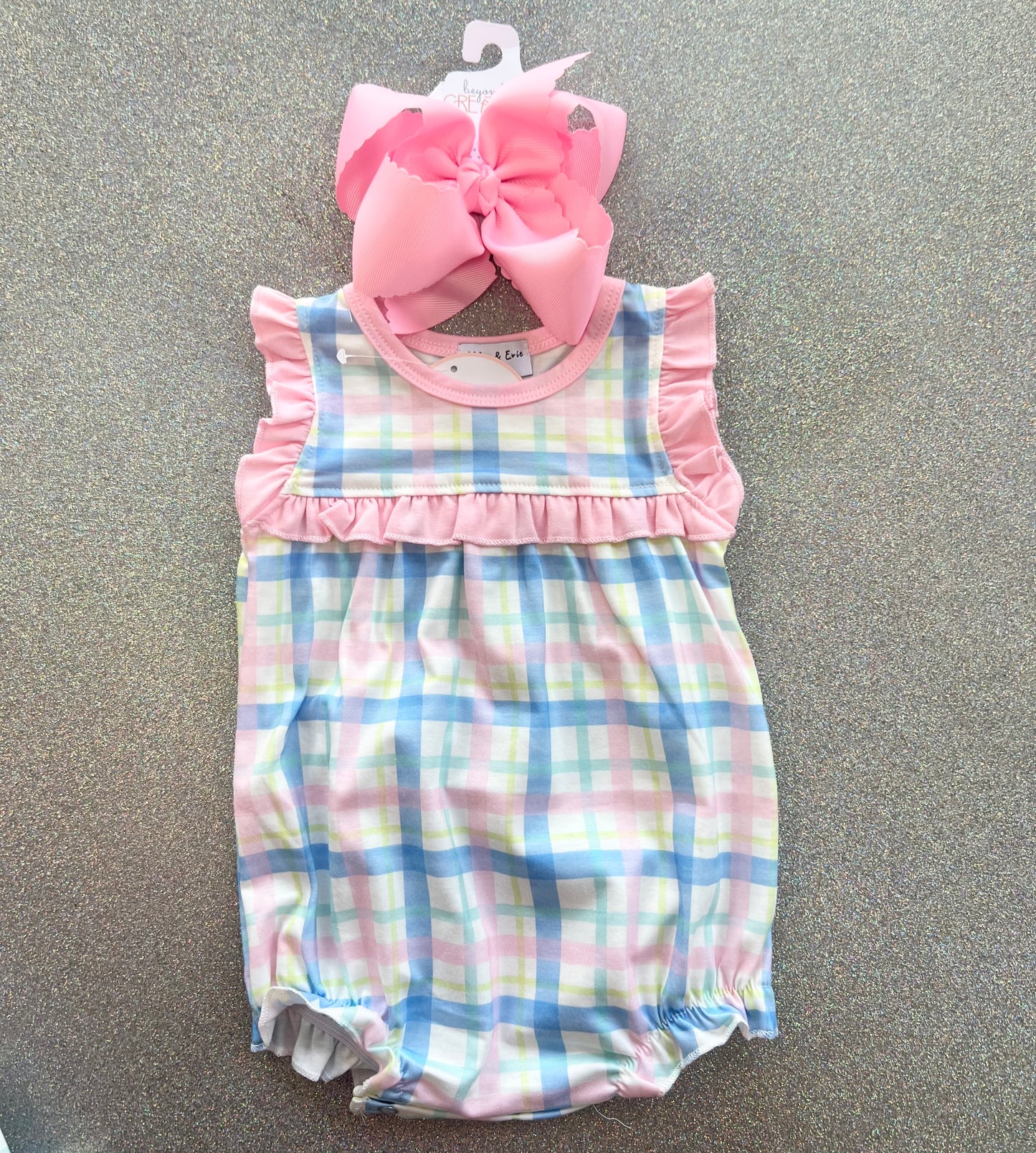 Spring plaid bubble