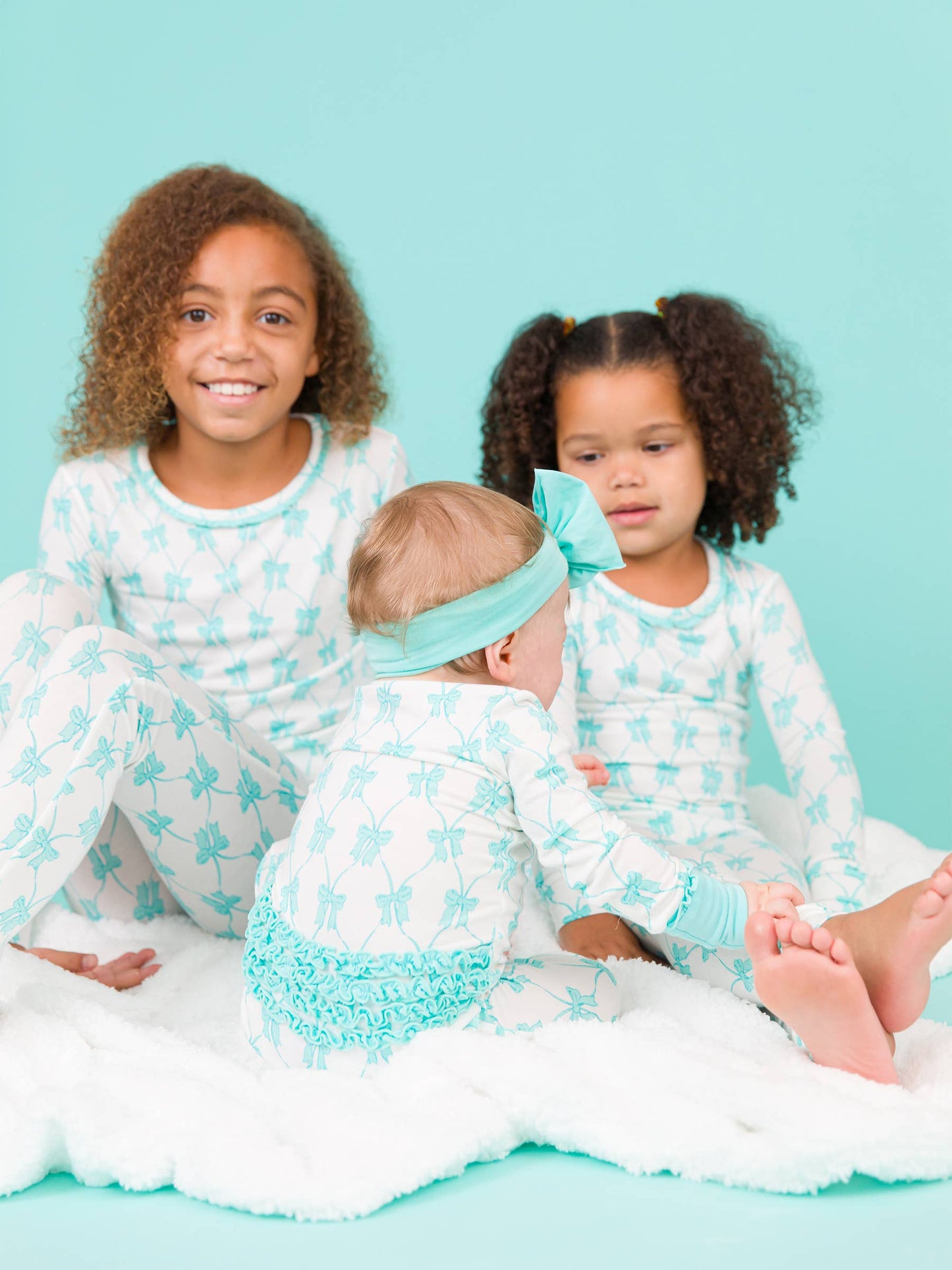 Toddler Girls Teal Fairytale Bows Bamboo Viscose Ruffle Long Sleeve Pajama Set