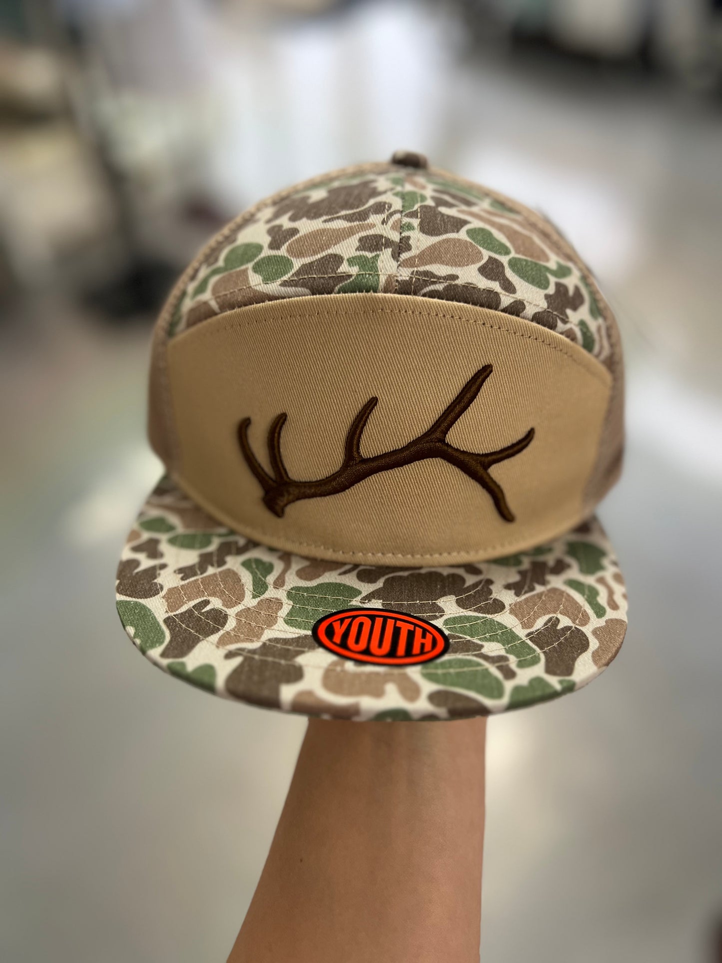 Youth camo shed hat