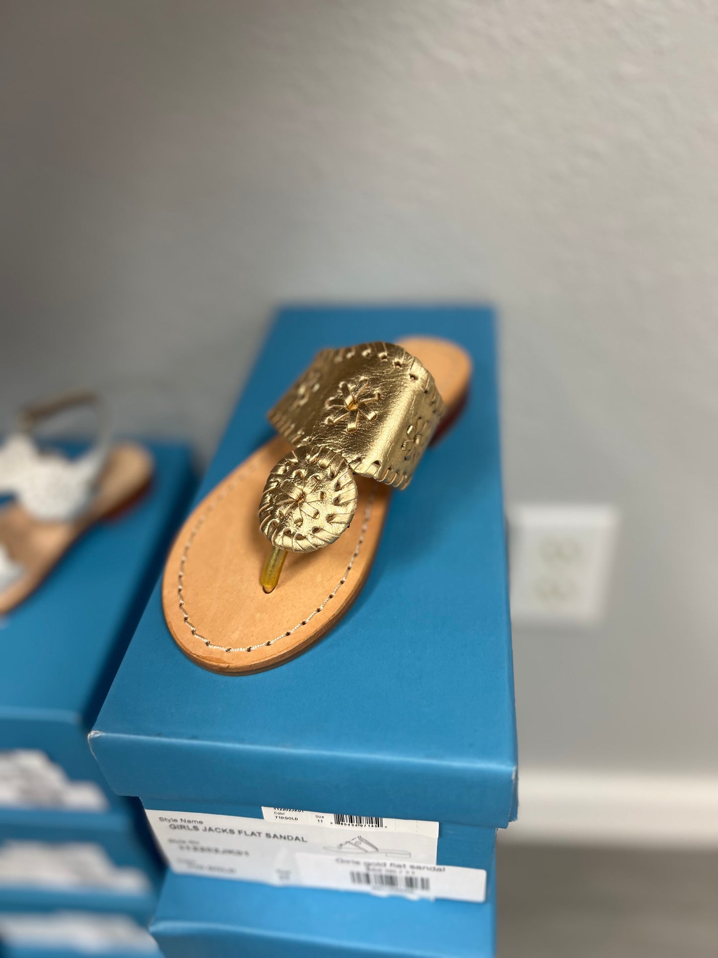 Girls gold flat sandal